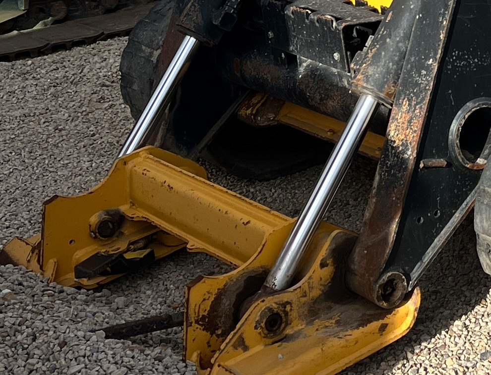 2014 JOHN DEERE 329E - Image 5